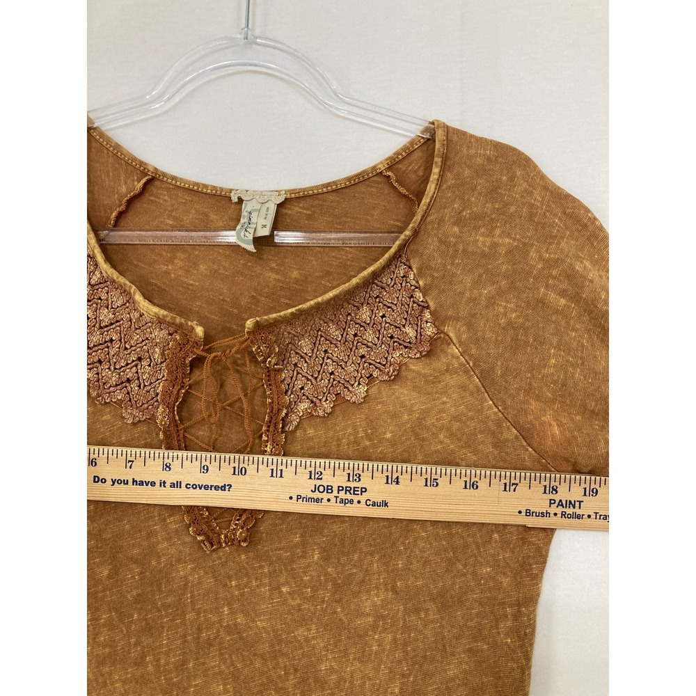Gimmicks by BKE Lace Up Top Medium Brown Acid Wash Crochet Boho Festival - Picture 6 of 9